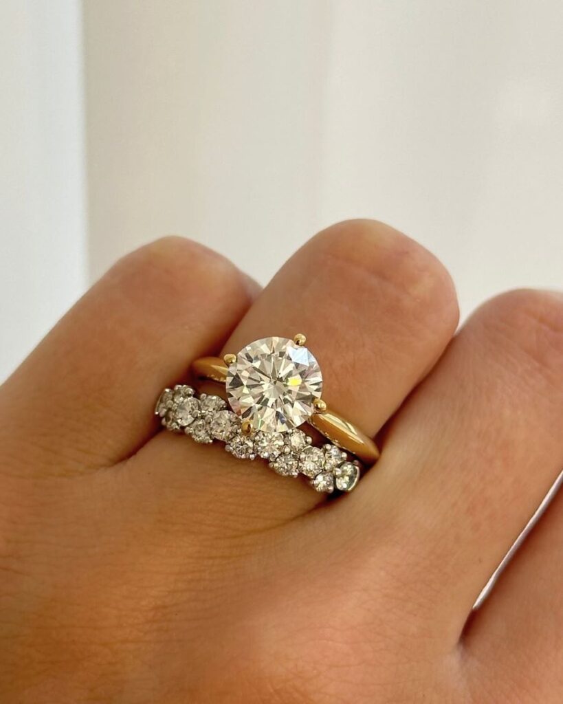 Classic Solitaire Round Diamond