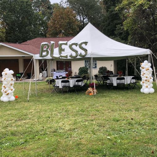 Confetti Table Styling